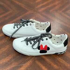 Adult Disney Ground up Minnie Mouse tennis shoes
